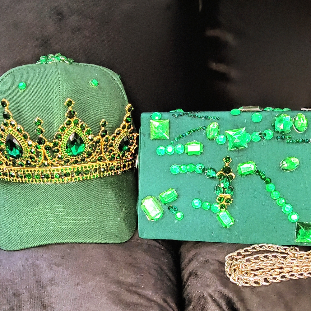 Green Embellished Crown Cap Strap on/off Purse &Hat Set